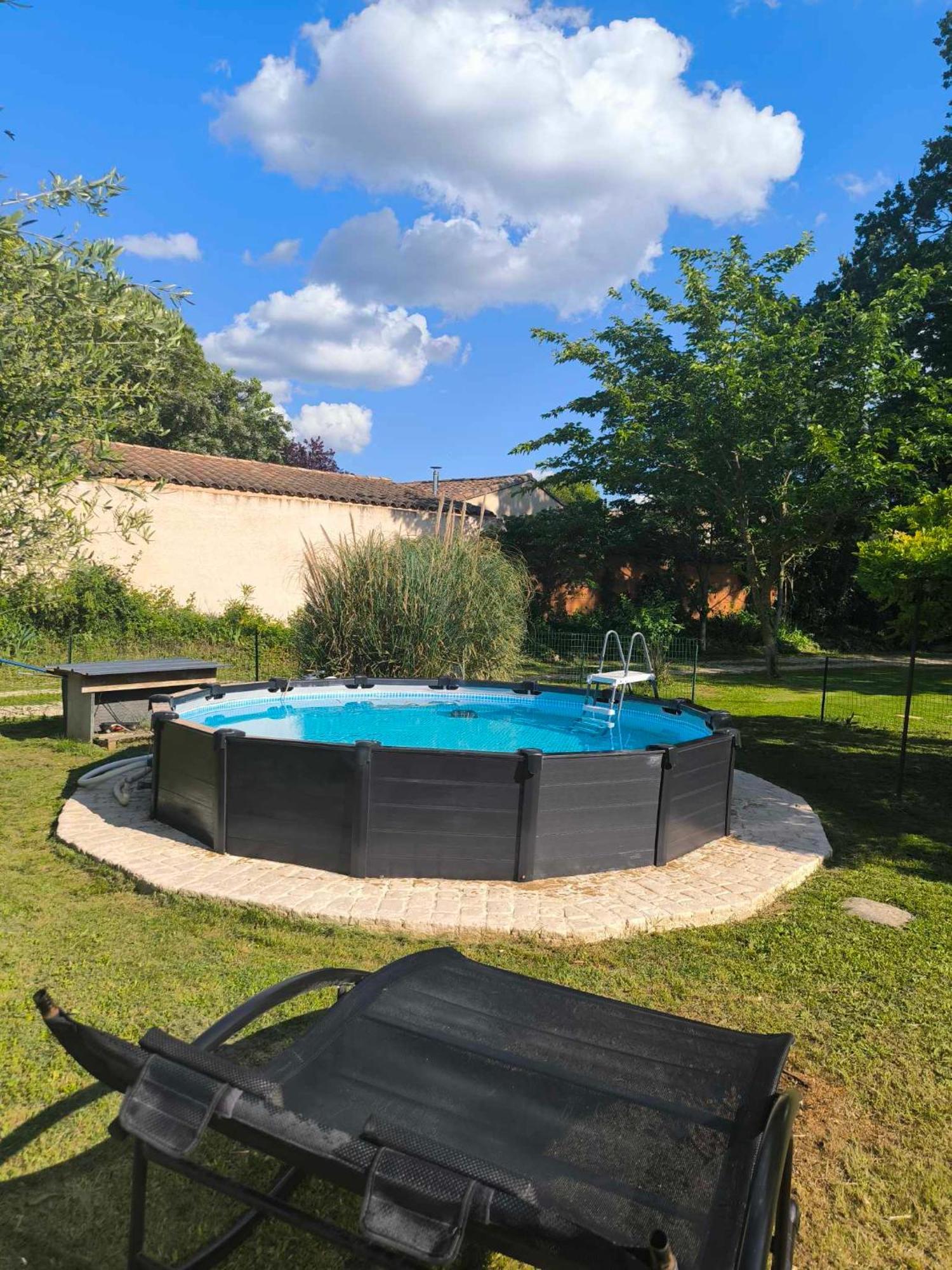 A La Campagne Appartement *